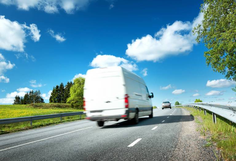 Einen Transporter fahren - darauf sollten Sie achten