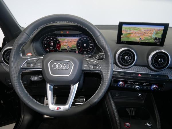 Audi SQ2