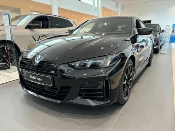 BMW M440i