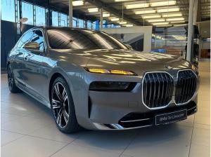 BMW 740